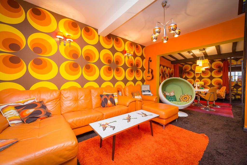 Trembling Madness Apartments York Extérieur photo